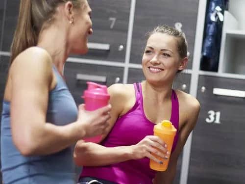 Białko przed czy po treningu redukcja - co wybrać dla lepszych efektów?