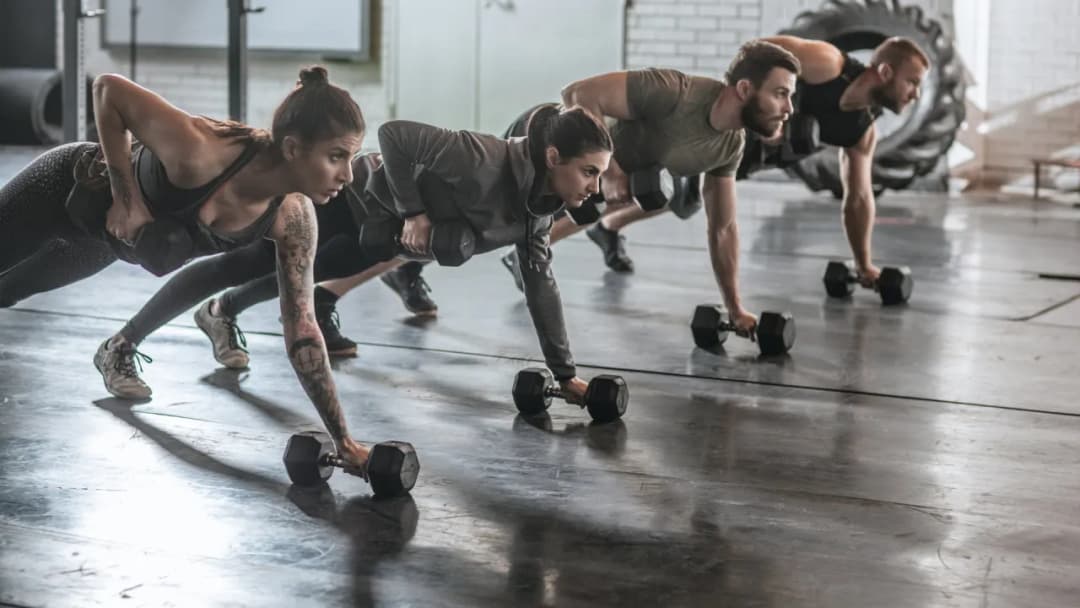 Crossfit dla kogo? Sprawdź, czy to trening dla Ciebie!